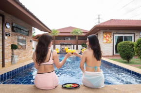 Middle House Pattaya